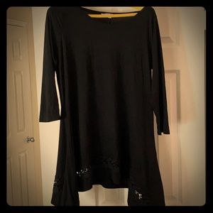 Long black tunic